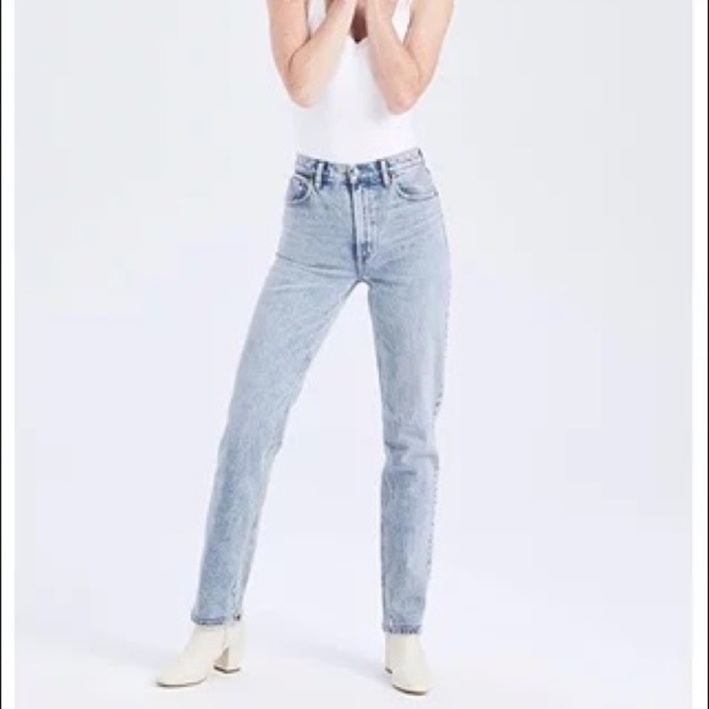 Abercrombie Acid Wash 90’s Straight Jean